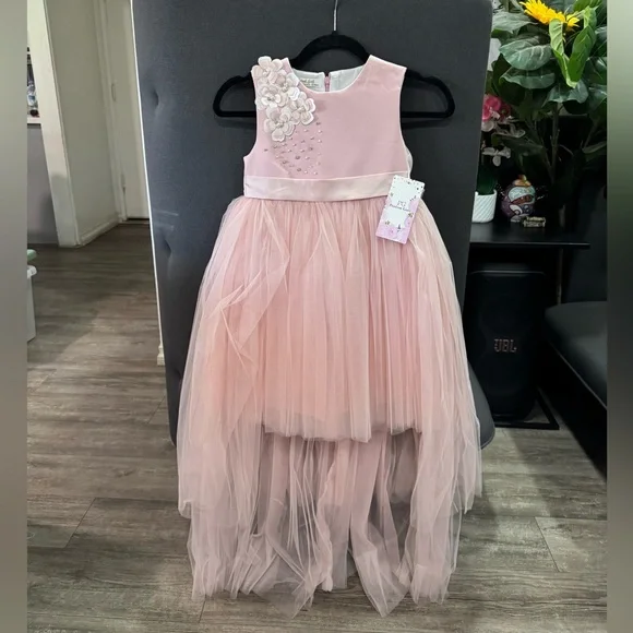 FINAL SALE✨
PINK GIRLS Elegant Pink Kids Dress - Picture 2 of 10
